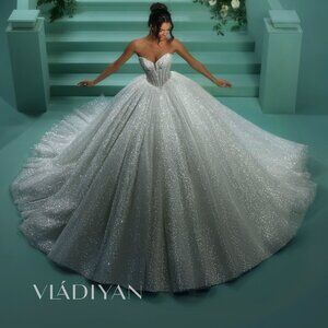 New unworn Vladiyan FS2626 Wedding Dress